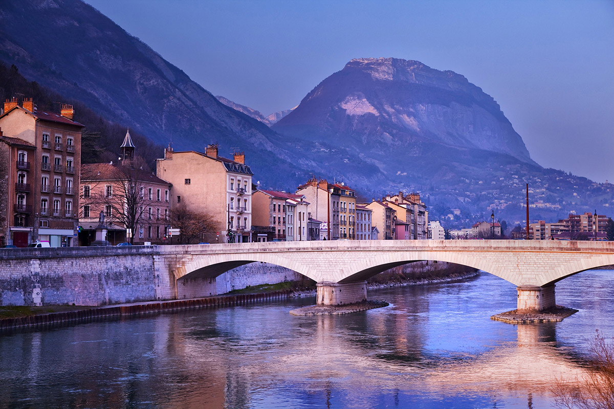 grenoble isere river mountains in background