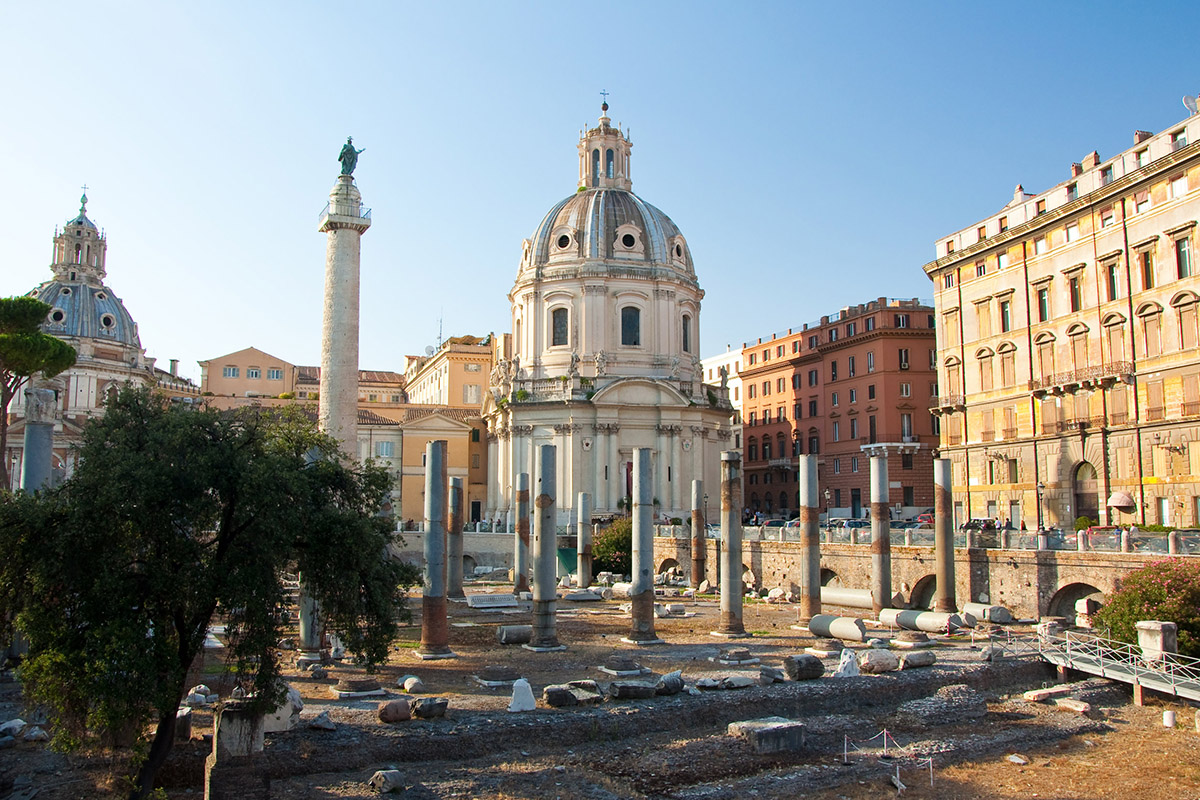 forum trajan basilica ulpia