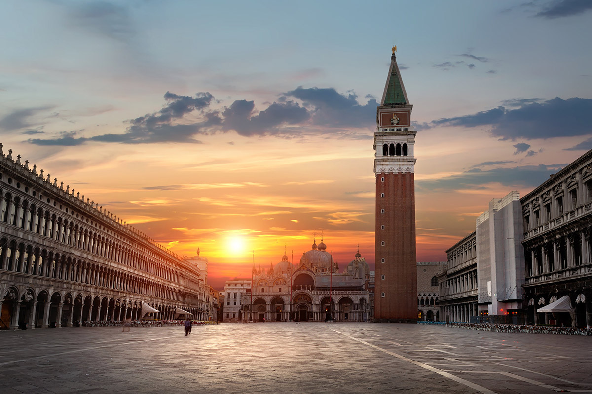 piazza san marco at sunrise