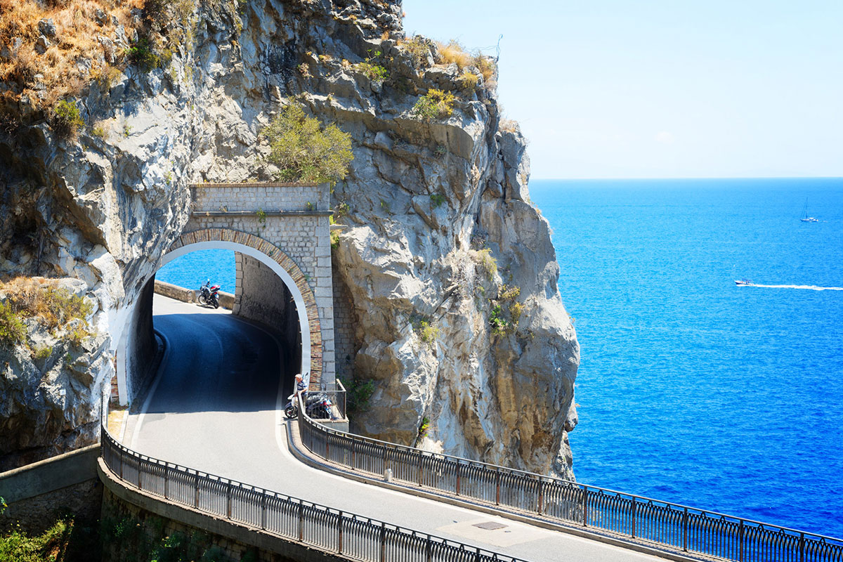 furore beach bridge tunnel